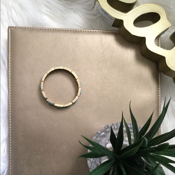 Lia Sophia Bracelet new with out box - Picture 2 of 6